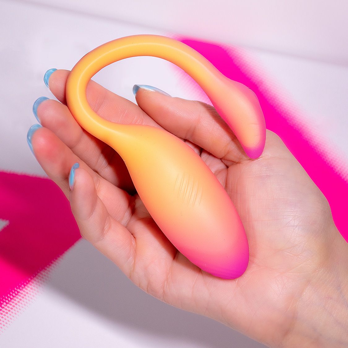 Magic Motion - Flamingo Max Vibrerend Ei en Kegeltrainer in 1 - Oranje