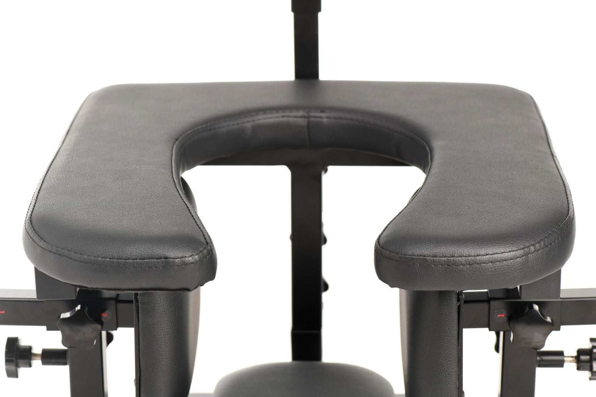 XR Brands - Pleasure Throne Orale Seks Stoel - Zwart